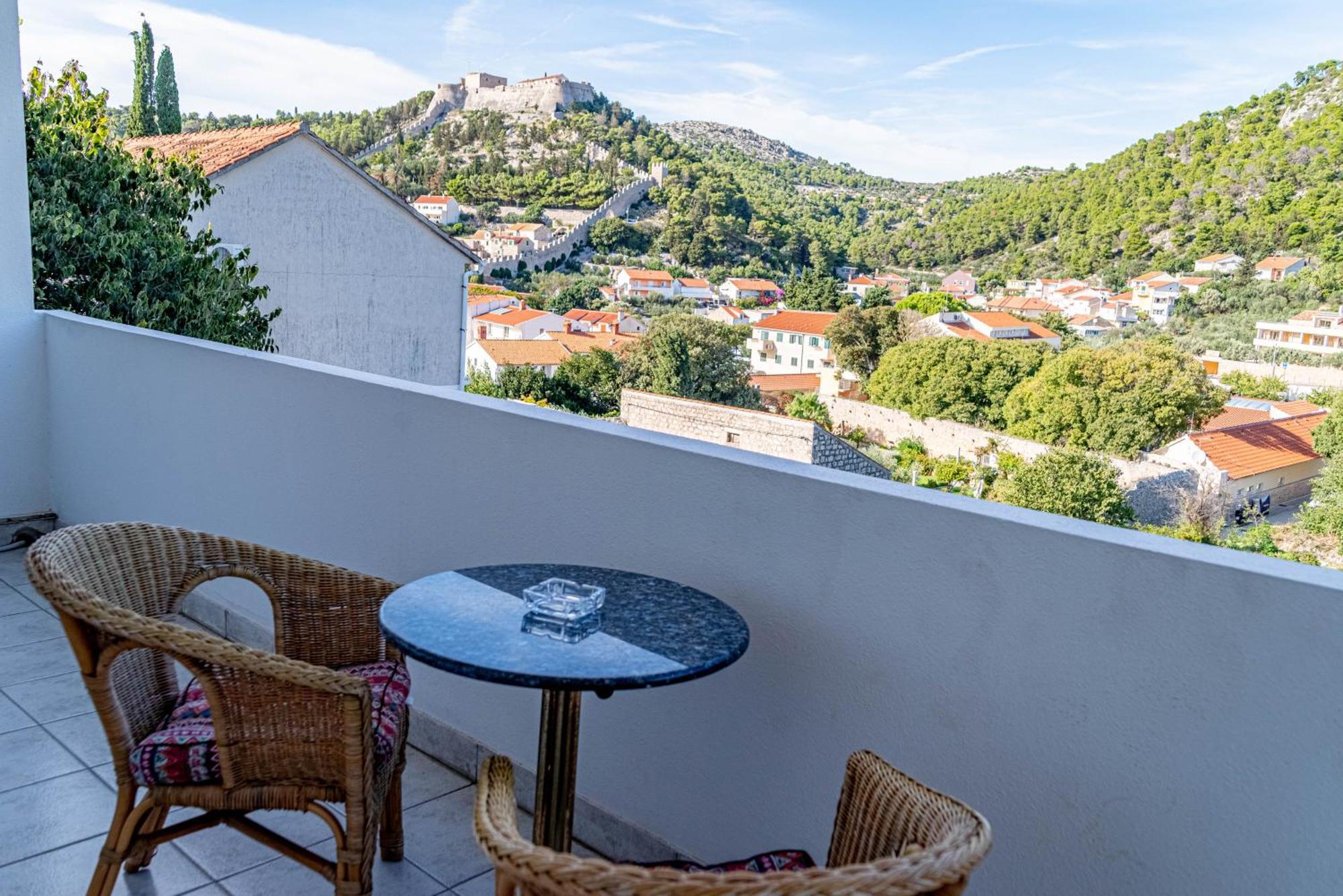 Apartments Barcot Хвар Экстерьер фото