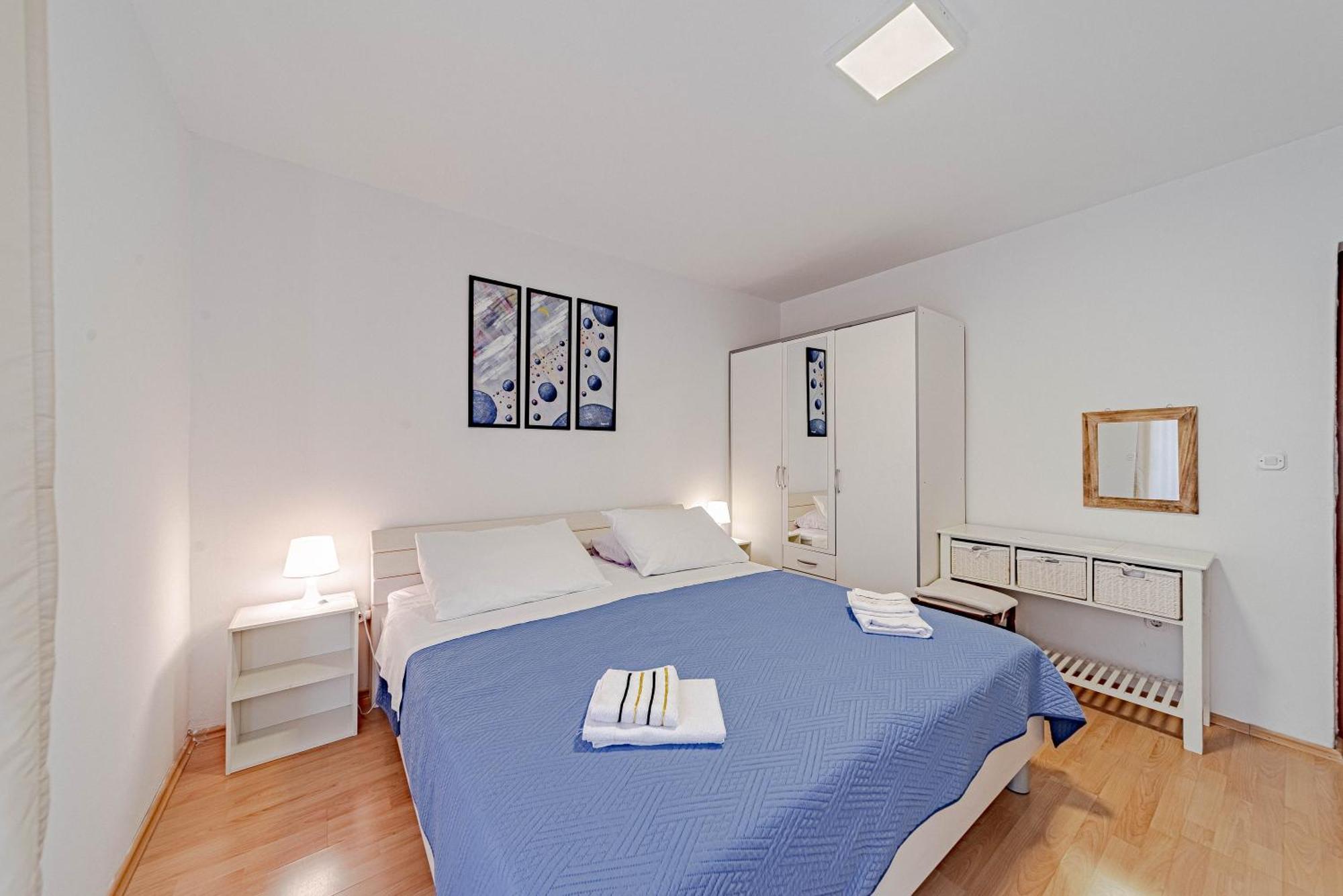 Apartments Barcot Хвар Экстерьер фото